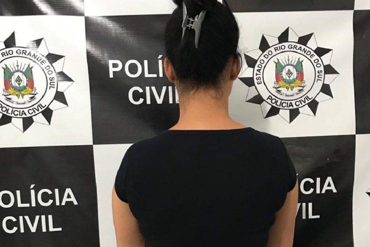 Mulher presa em Viamão é acusada de lavar dinheiro do tráfico de drogas (Foto: Polícia Civil)