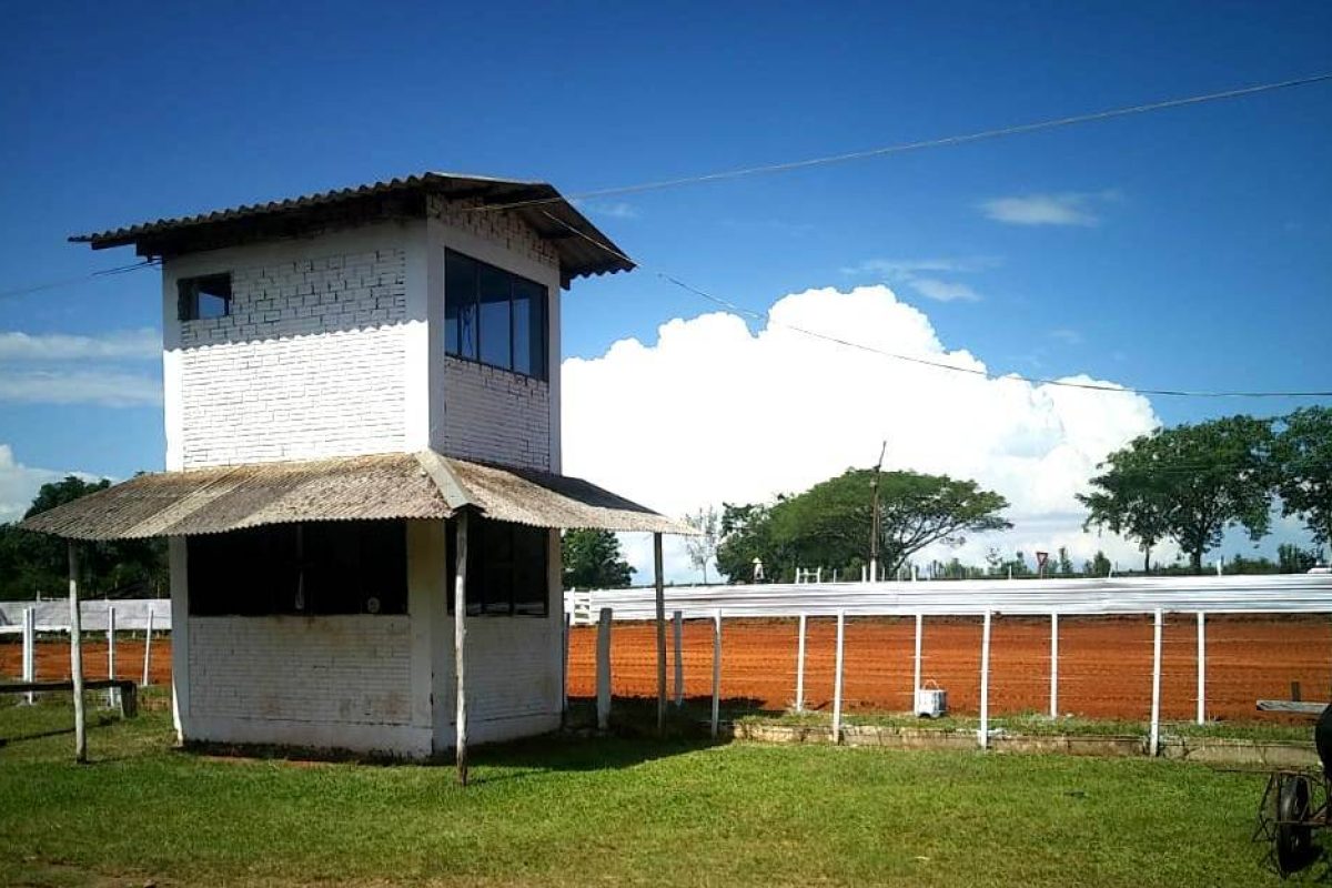Parque Municipal de Rodeios está pronto para receber o evento. Foto: Gerson Marques/Rádio Missioneira