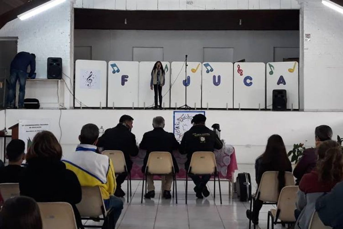Eliminatórias ocorreram no Centro de Artes Lucas Franco de Lima. Fotos: divulgação 32ª CRE