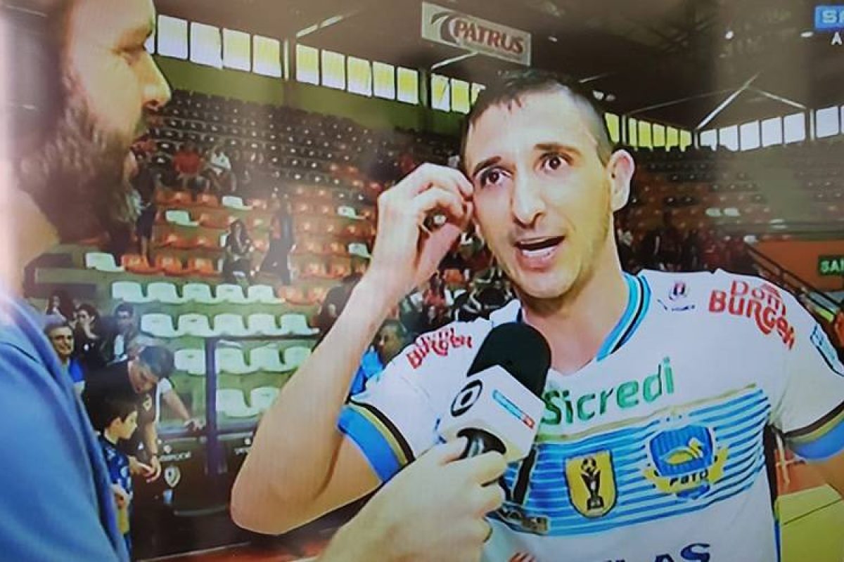Di Maria concede entrevista ao canal SporTV após o jogo. Foto: reprodução SporTV