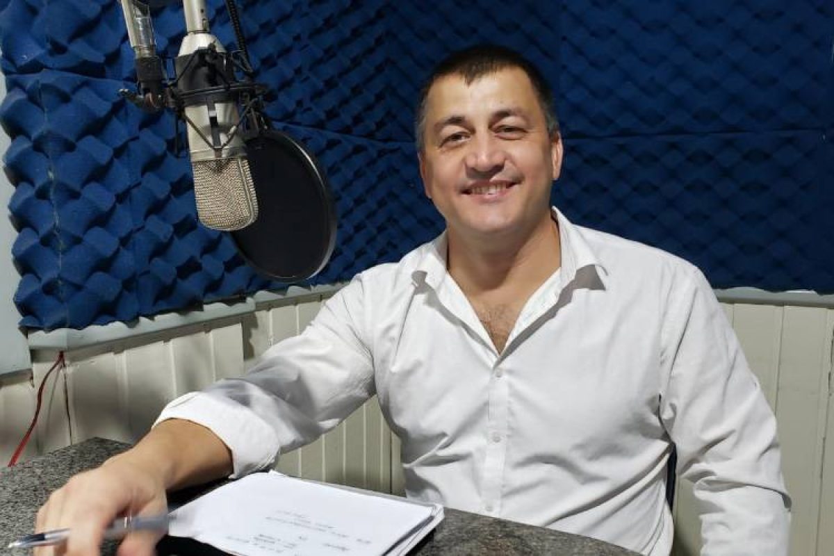 Secretário Pedro Heck falou sobre trabalho na pasta da Fazenda. Foto: Nivaldo Maciel/Rádio Missioneira