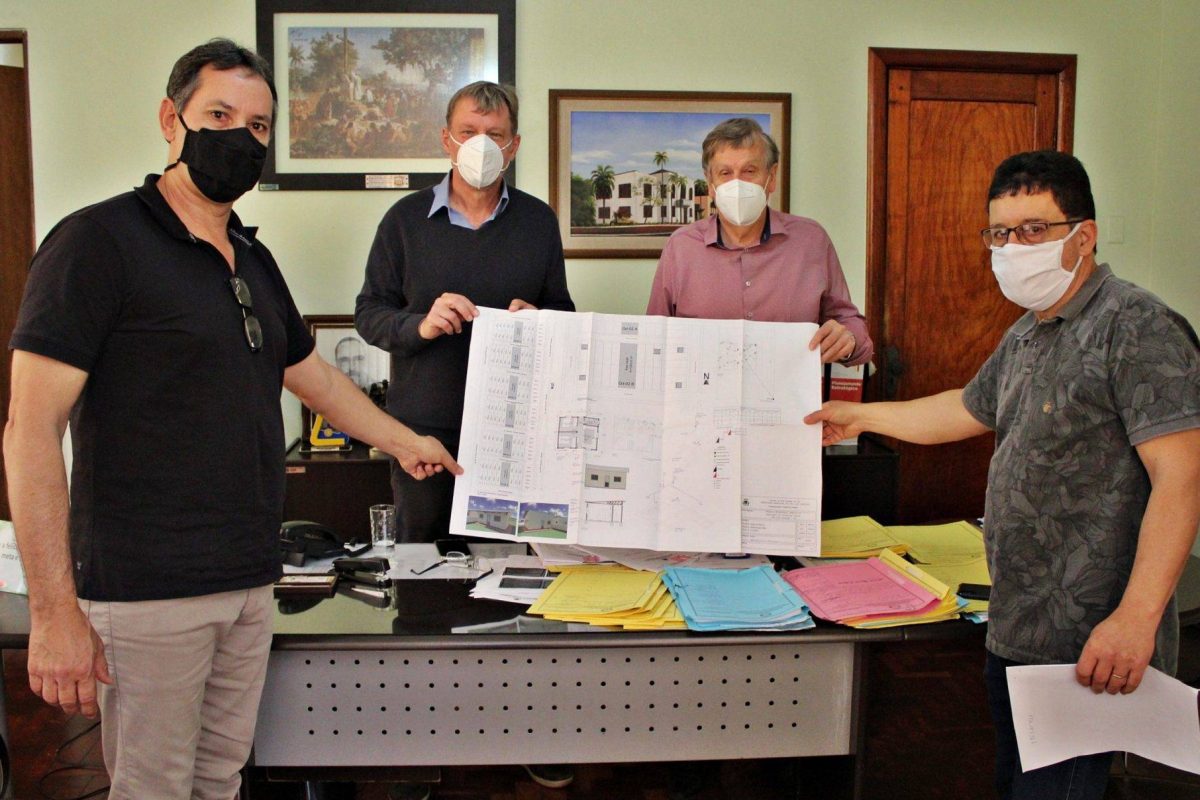 Executivo Municipal irá protocolar projeto para habitações populares no Ministério da Cidadania