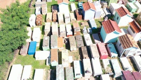 Mais de 400 túmulos no Cemitério Municipal de São Luiz Gonzaga ainda precisam ser regularizados