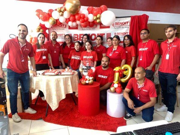 Benoit celebra 19 anos em São Luiz Gonzaga com promoções até este sábado
